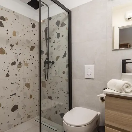 Molo Longo - & Apartamento