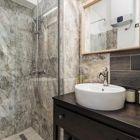 Molo Longo - & Apartman *