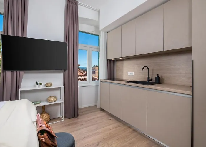 Molo Longo - & Apartamento Rijeka