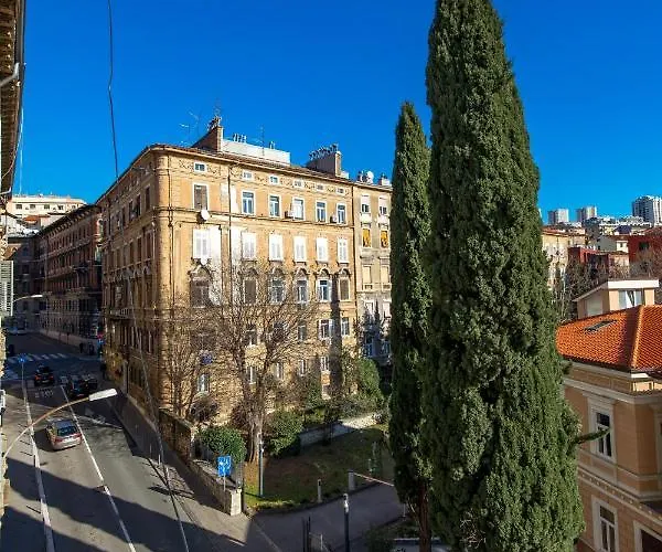 Apartamento Molo Longo - & *