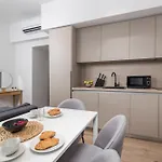Апартаменты Molo Longo - &