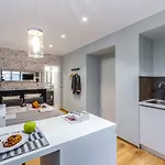 Molo Longo - &