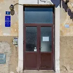 Molo Longo - & *