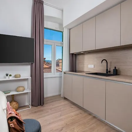 Molo Longo - & Apartamento Rijeka