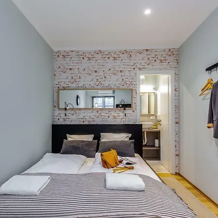 Molo Longo - & Apartamento