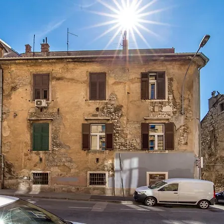 Molo Longo - & Apartment Rijeka