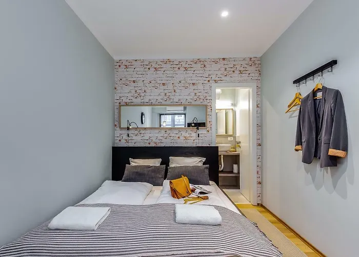 Molo Longo - & Apartment